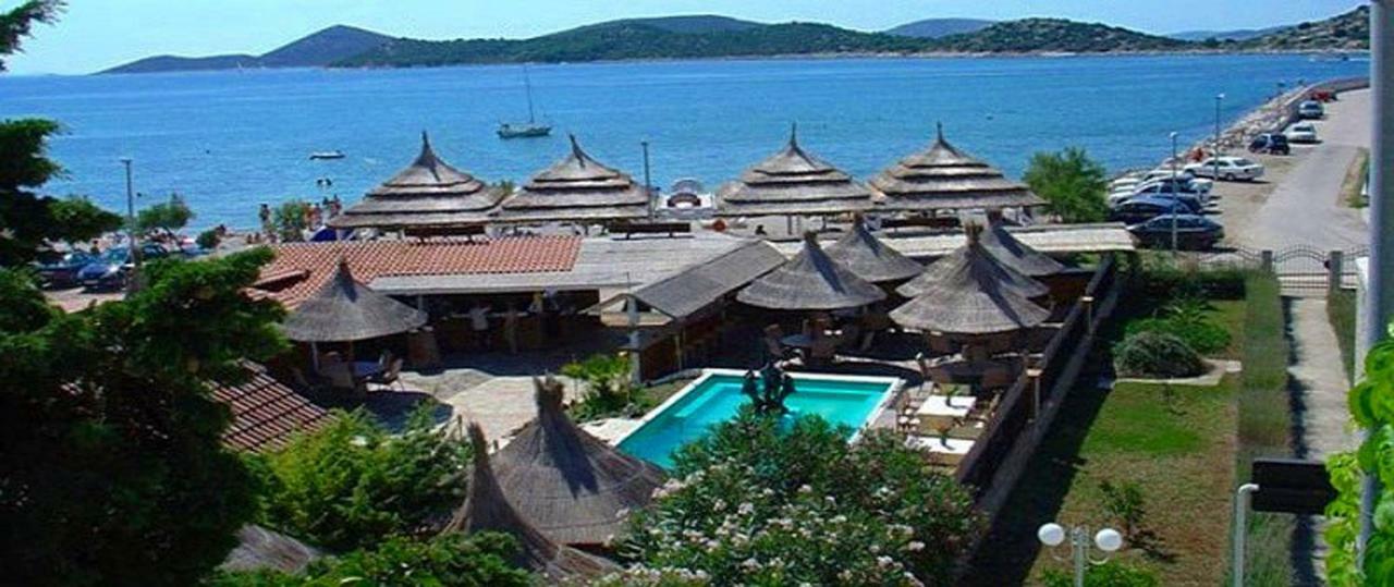 The Movie Resort Aparthotel Tribalj Extérieur photo